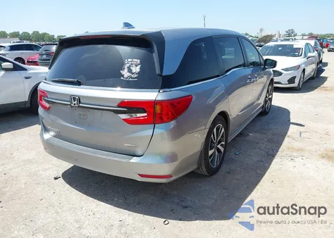 2022 Honda Odyssey Touring z USA, uszkodzony, nr VIN 5FNRL6H8XNB025847